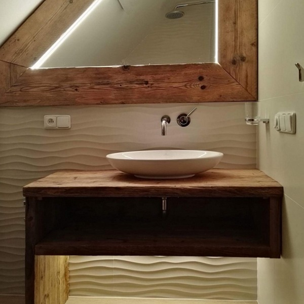 Realizace koupelny - bytový dům Špindlerův Mlýn 3