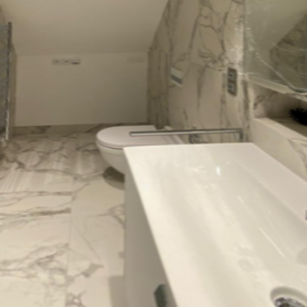 realizace koupelny v hotelu emblem 4