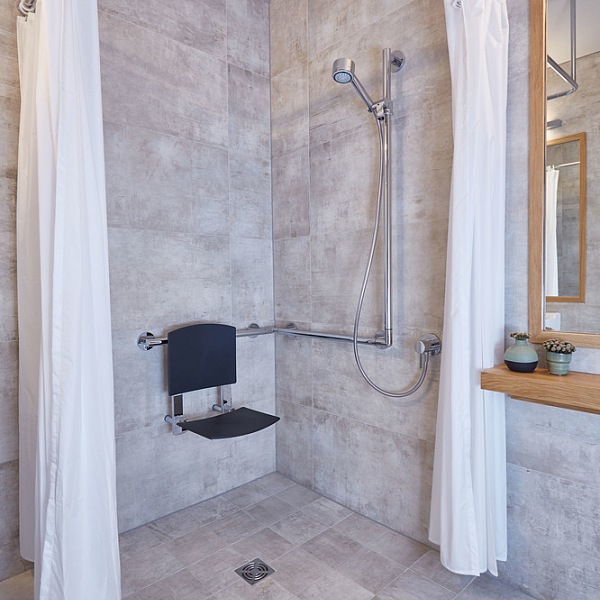 Sedátka do sprchy 1