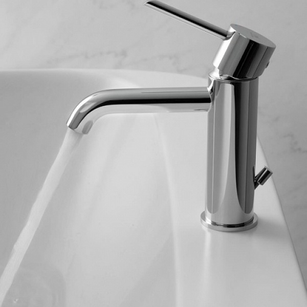 umyvadlová baterie stojánková 3