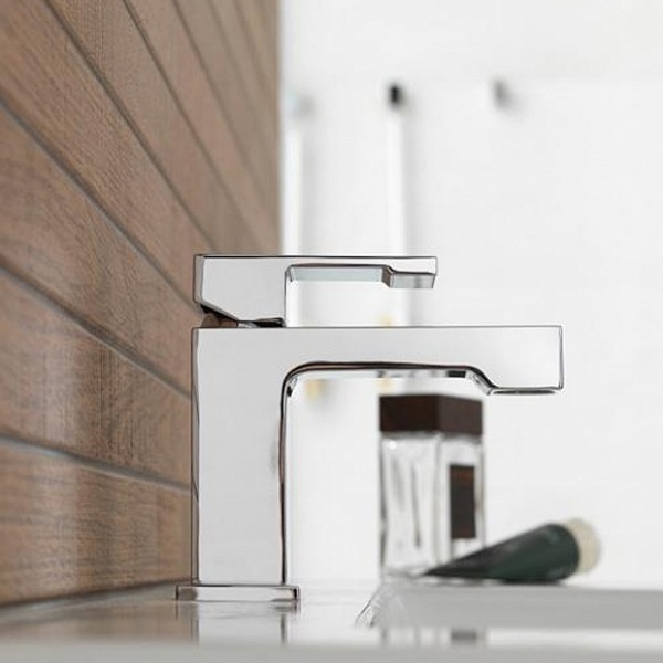 umyvadlová baterie stojánková 5