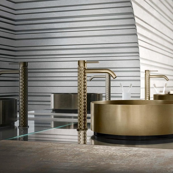 stojánková umyvadlová baterie 2