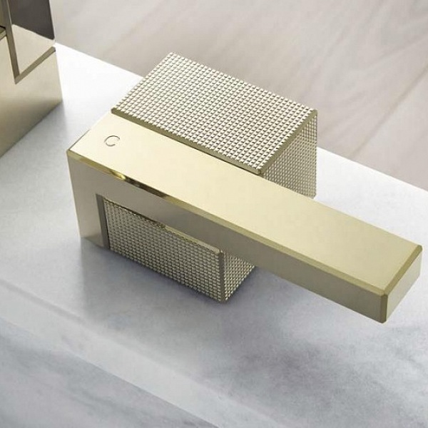 umyvadlová baterie 7