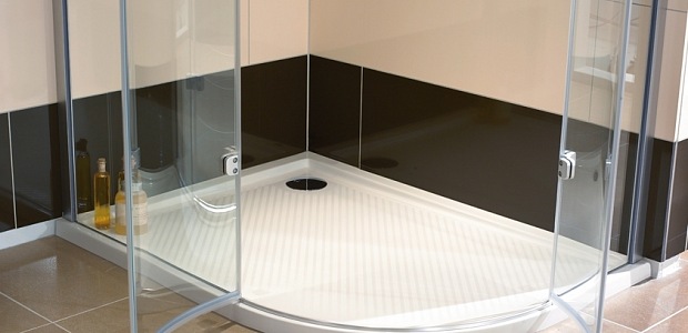 Sprchové kouty s vaničkou 